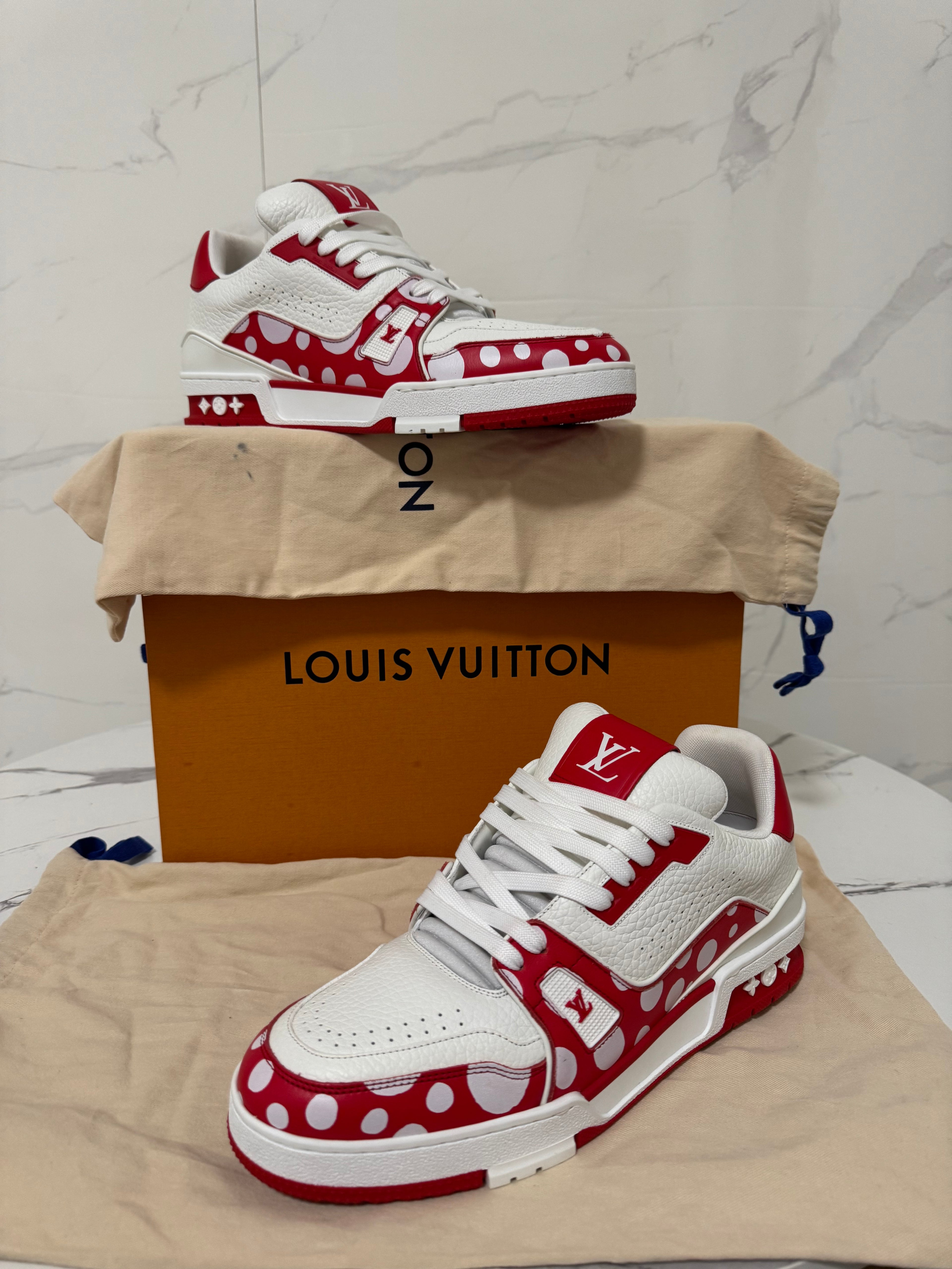 Louis vuitton trainer Yayoi kusama